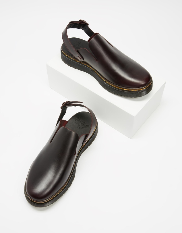 Dr Martens - Carlson Leather Sandals - Unisex