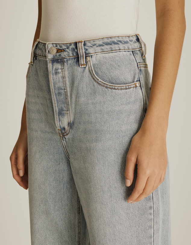 Atmos&Here - Milla Straight Leg Jeans