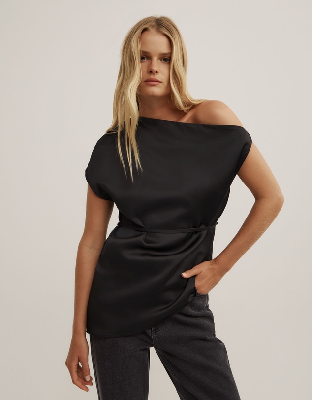 Witchery - Tipped Shoulder Top