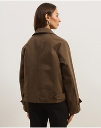Atmos&Here - Osa Cropped Trench Coat