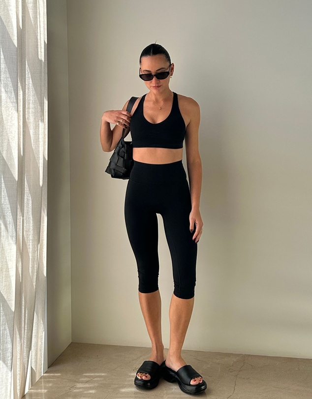 HyperLuxe The Label - Shape Capri Legging