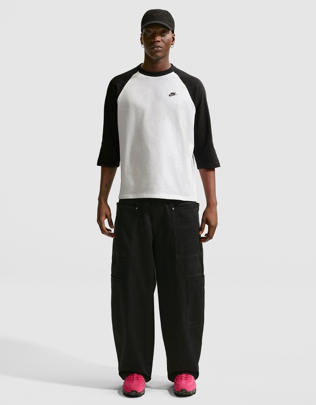 Nike - Sportswear Club 3/4-Sleeve Raglan Top