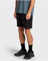 Academy Brand - Hemming Short