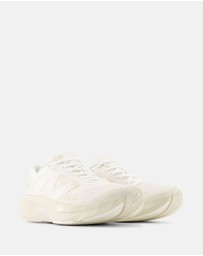 New Balance - FuelCell Rebel v4 - Women's