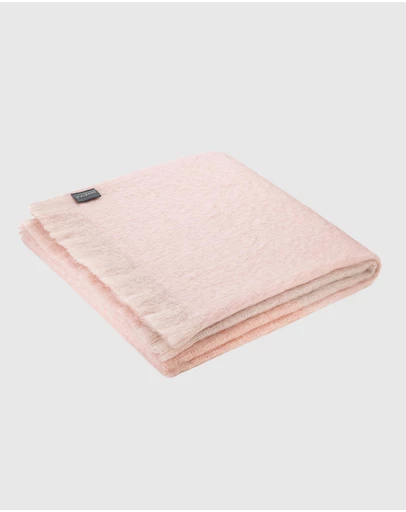 St Albans - Mohair Throw Lexie