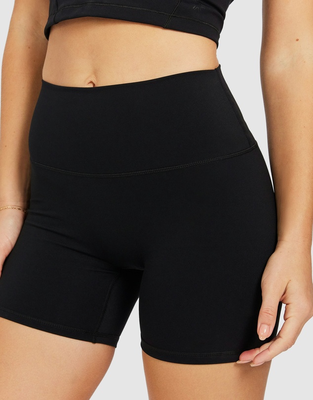 Rockwear - No Front Seam Scrunch Bum Mid Thigh Tight