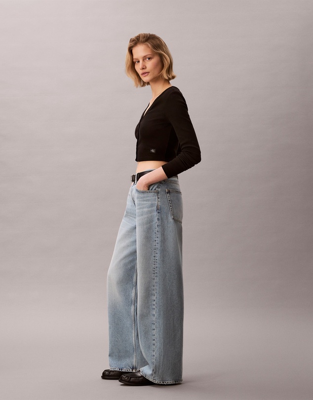 Calvin Klein Jeans - Low Rise Baggy Jeans