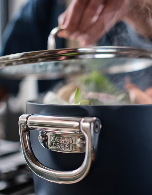 Joseph Joseph - Space Non-stick Saucepan with Folding Handles and Lid - 23 cm