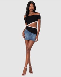 EDIKTED - Annaise Off Shoulder Cut Out Top