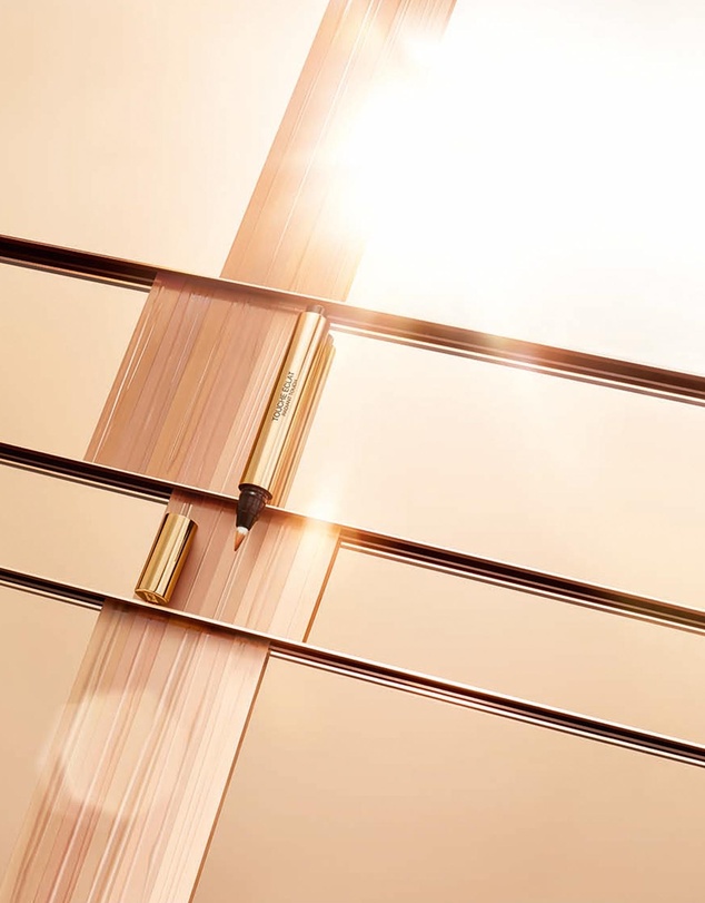 Yves Saint Laurent - Touche Éclat Radiant Touch Highlighter Pen 3.5