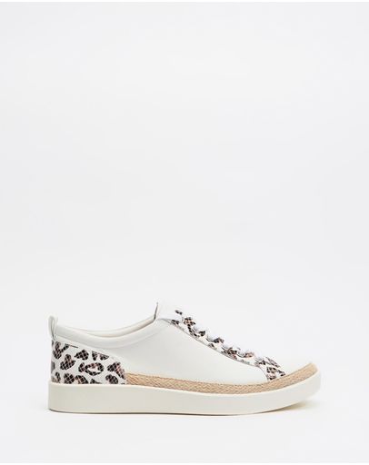 White Leopard
