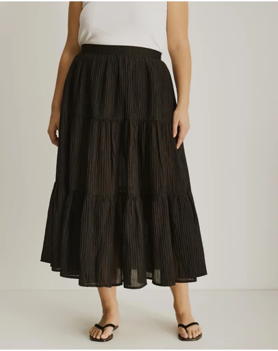 Atmos&Here Curvy - Clara Plisse Tiered Maxi Skirt