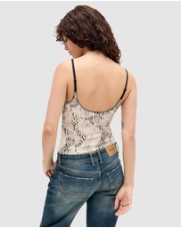 BDG By Urban Outfitters - Je Taime Cami