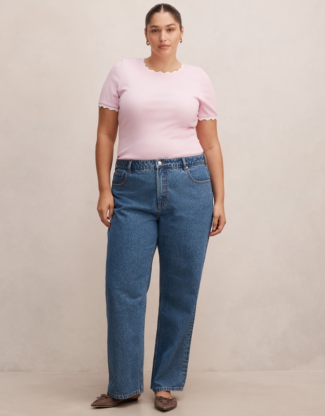 Forever New Curve - Rebecca Curve Scallop Neck Trim T-shirt