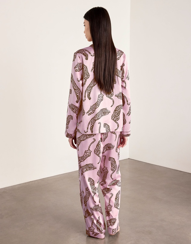 Chelsea Peers - Recycled Satin Lino Leopards Long Pyjama Set