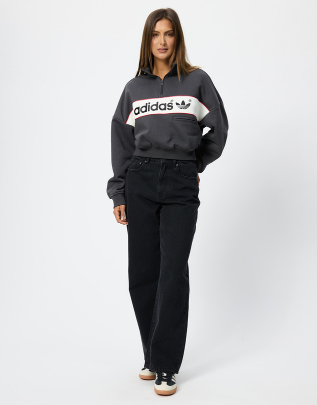 adidas Originals - adiSignature NY Quarter Zip Sweatshirt
