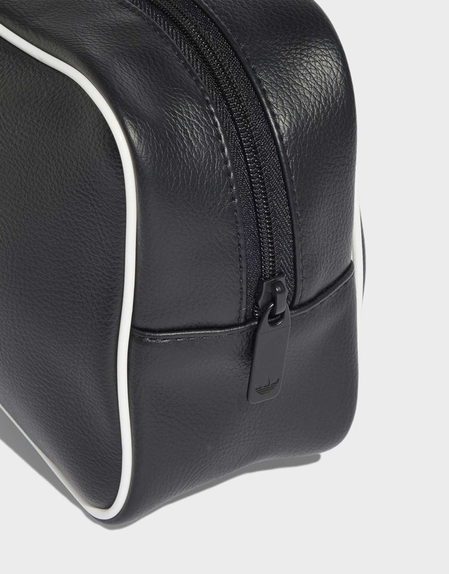 adidas Originals - ADICOLOR ELONGATED AIRLINER Bag