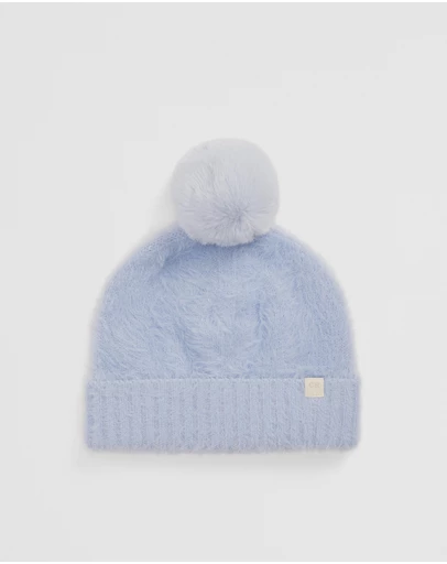 Country Road - Fluffy Knit Beanie