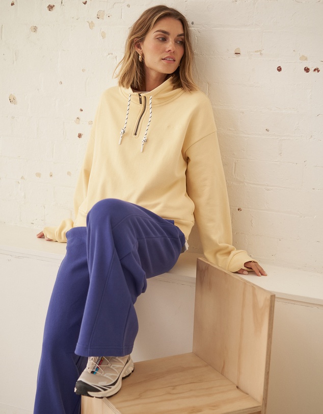 Ceres Life - Eva Sporty Half Zip