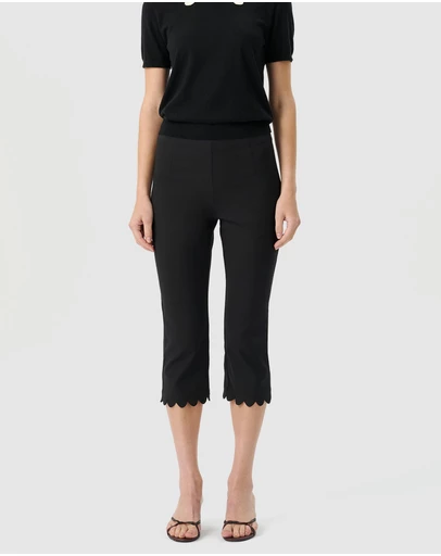 ROAME. - Alfie Capri