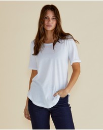 Betty Basics - Ariana Tee