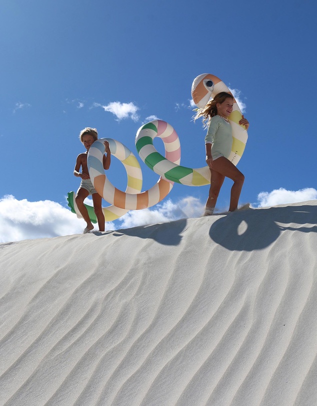 Sunnylife - Poolside Giant Inflatable Noodle - Kids