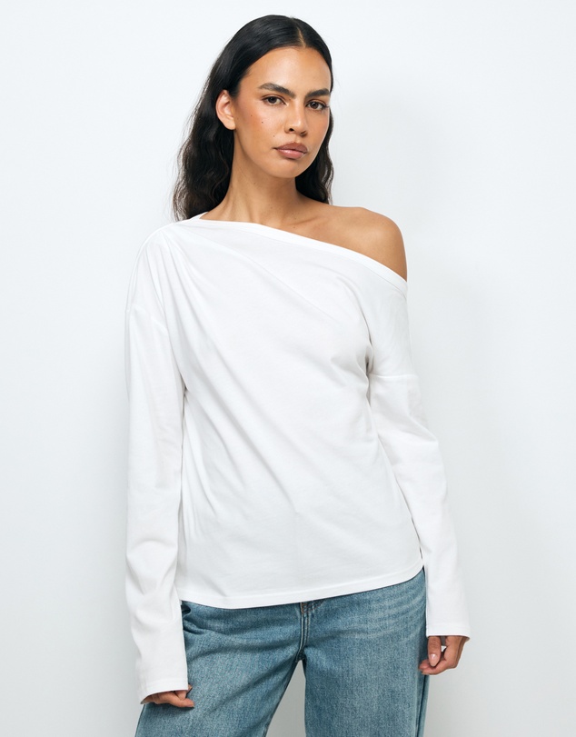 AERE - Caia Off Shoulder Long Sleeve T-Shirt