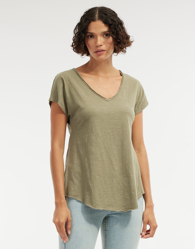 Amelius - Aiden Organic V Neck Tee