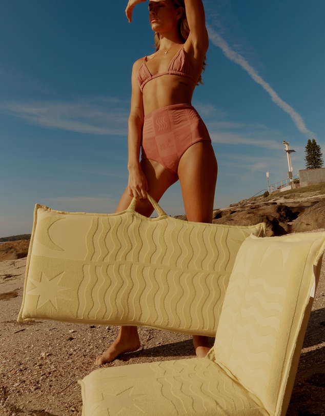 Sunnylife - Terry Travel Lounger - Skinny Dipper