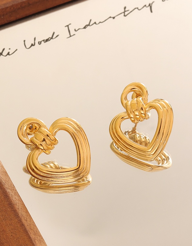 Zoe Olivia - Waterproof Muse Heart Stud Earrings
