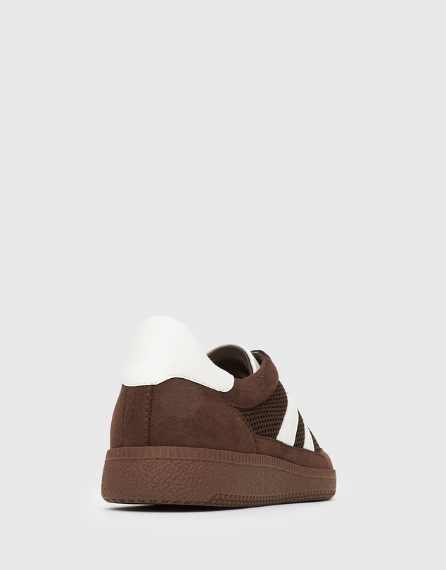 Betts - Wider Fit Berkleigh Lace-Up Casual Sneakers