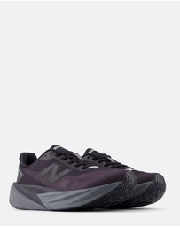 New Balance - FuelCell Rebel v5 - Women's