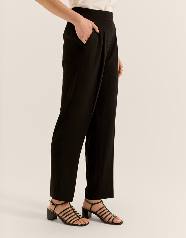 Review - Tara Pants