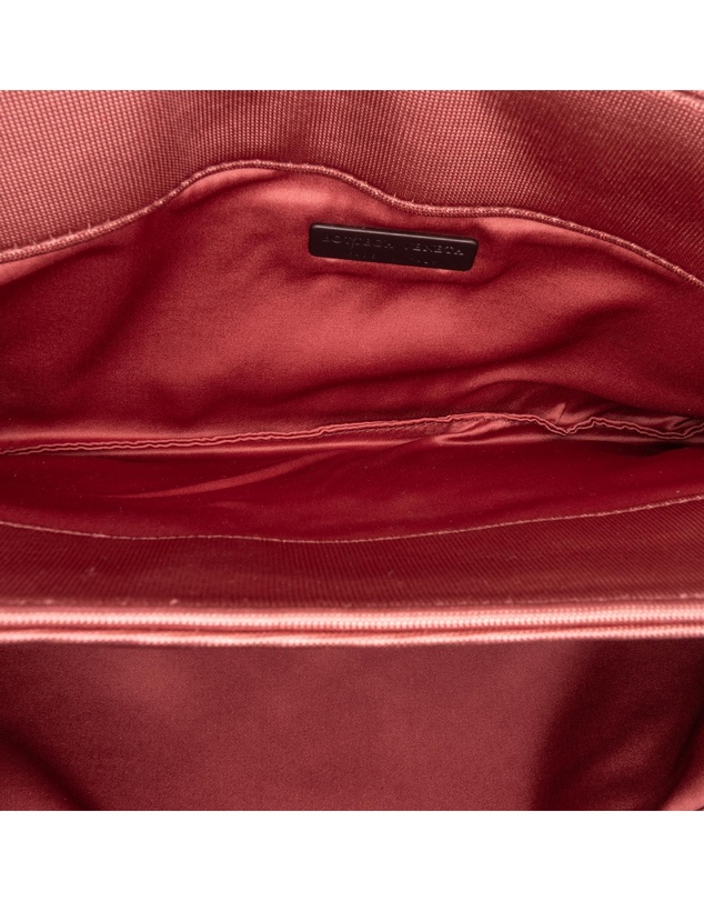 Pre-Loved by Azura Reborn - Pre-Loved bottega veneta Stylish Top Handle Bag with Unique Details and Durable Construction