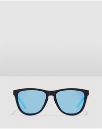 Hawkers Co - HAWKERS - Polarized Black Clear Blue ONE RAW Sunglasses for Men and Women UV400