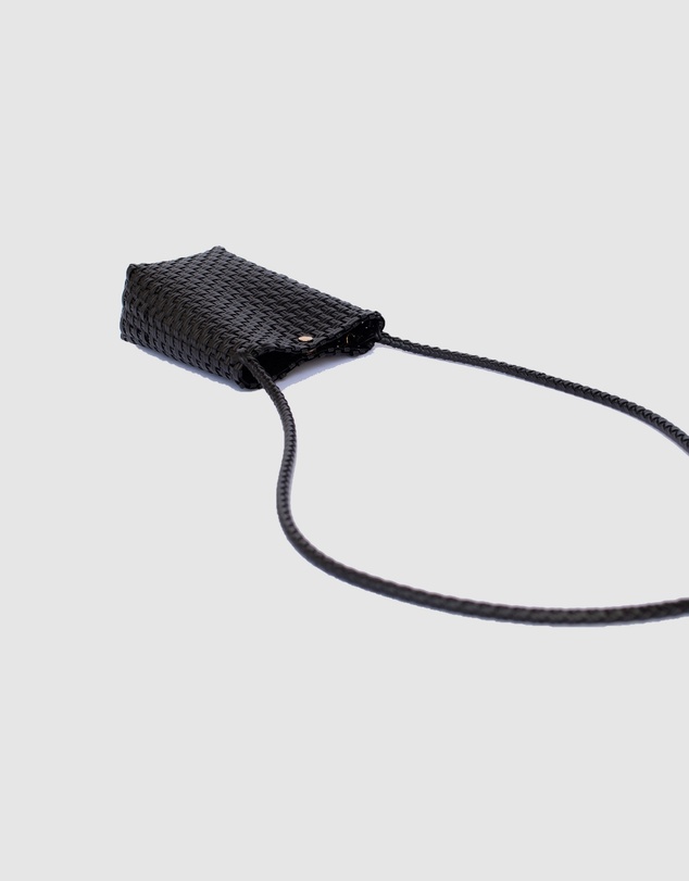 Mimmi Terra - Woven Cross Body Sling Nera