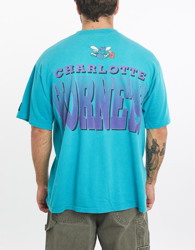 Vintage by The Real Deal - Pre Loved - Vintage 90s NBA Charlotte Hornets Tee