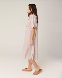 Primness - Devoile Shirt Dress