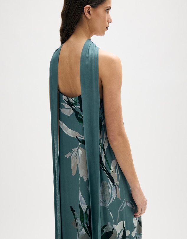 Minima Esenciales - Icehouse Floral Maxi Dress