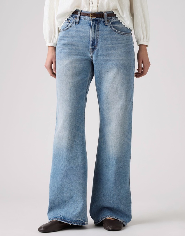 Levi's - Loose Boot