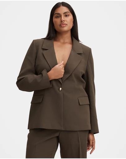 Forever New Curve - Victoria Curve Single Breasted Blazer