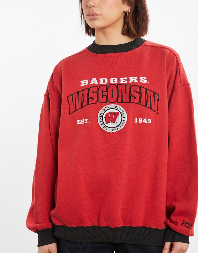 Vintage by The Real Deal - Pre Loved - 90s NCAA Wisconsin Badgers Sweatshirt