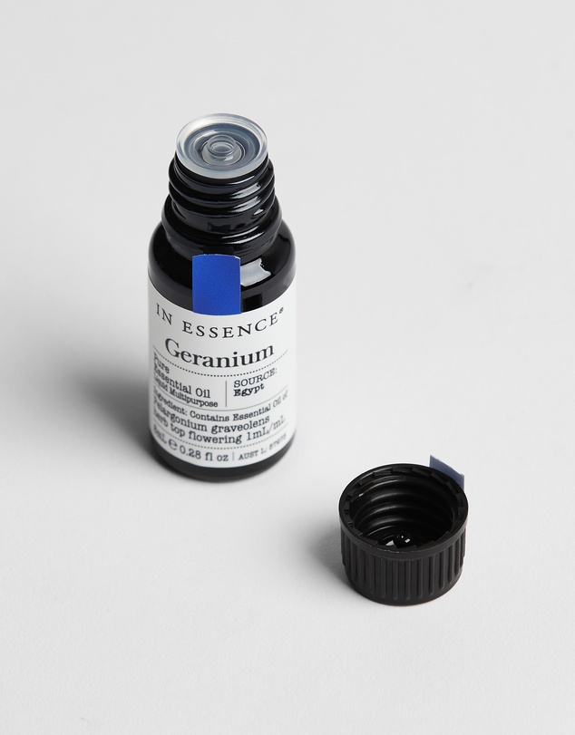 In Essence - In Essence Geranium Pure Essential Oil 8ml