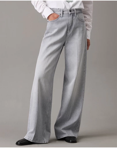 Calvin Klein - High Rise Wide Leg Jeans
