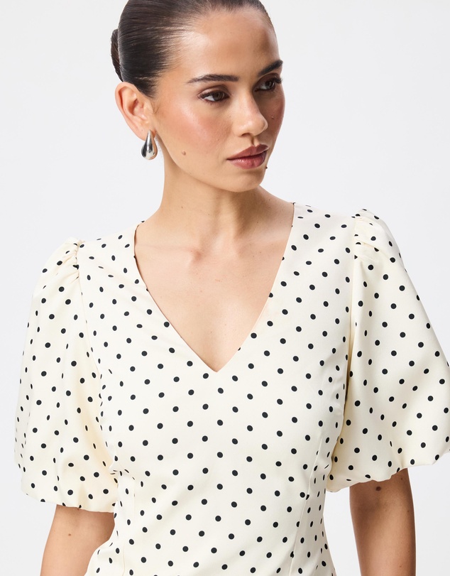 Tussah - Thea V-Neck Polka Dot Puff Sleeve Top