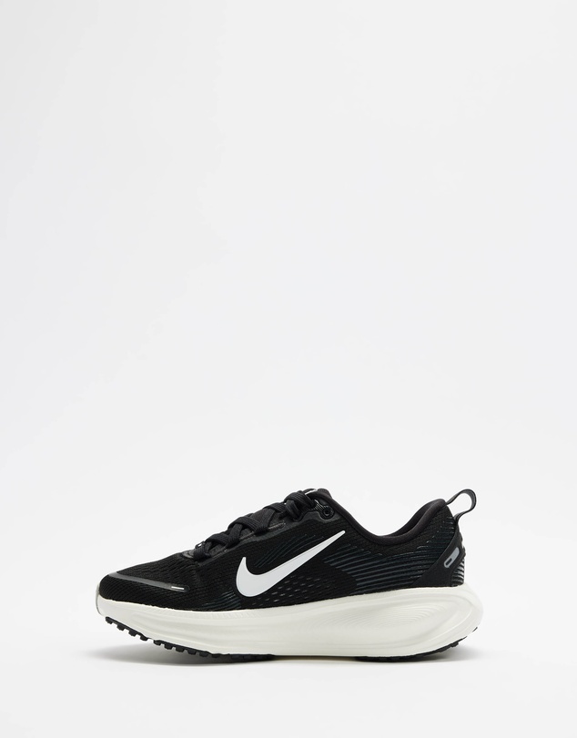 Nike - Vomero 18 - Teens