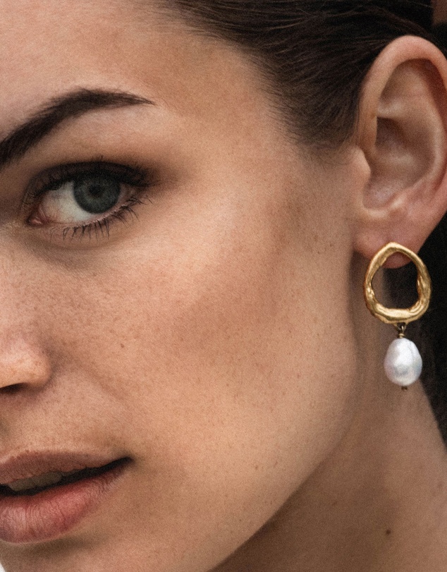 Haze & Glory - ICONIC EXCLUSIVE - La Pearl Earrings - Gold