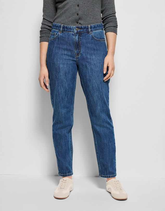 Commonry - The Mid Rise Slim Jean