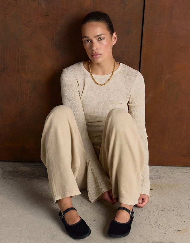 La Tribe - Sofia Flats