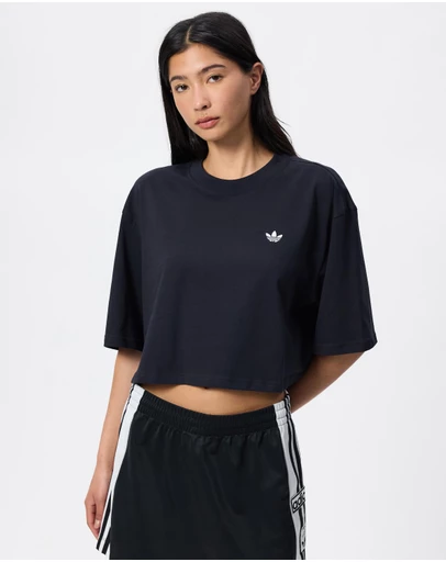 adidas Originals - Essentials Crop Tee